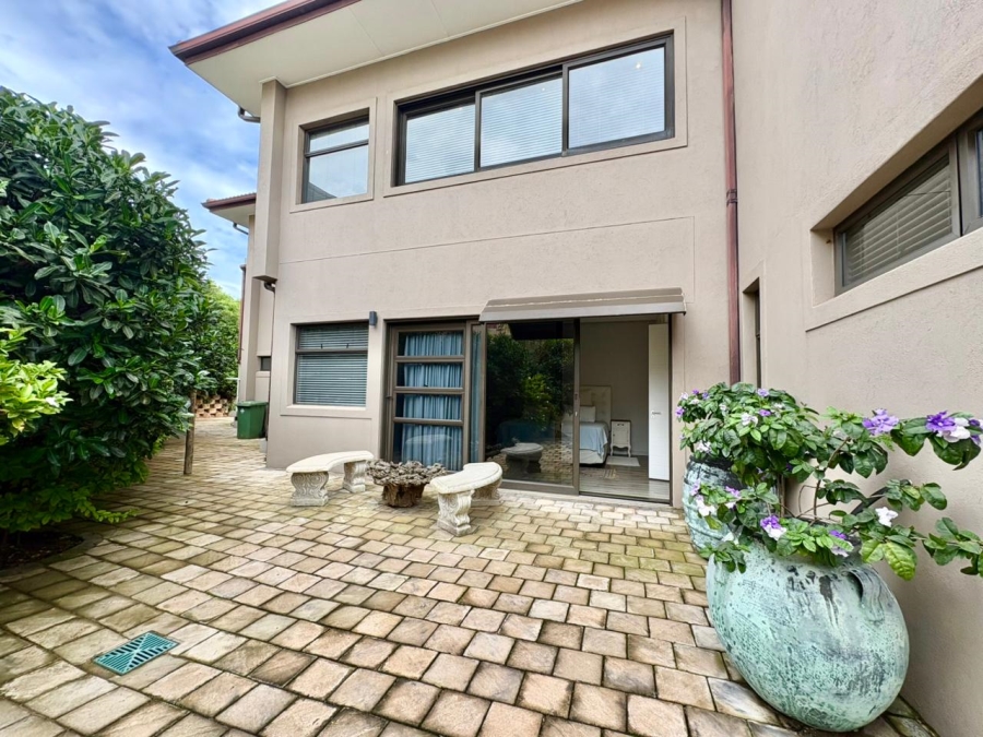 To Let 5 Bedroom Property for Rent in Izinga Park KwaZulu-Natal