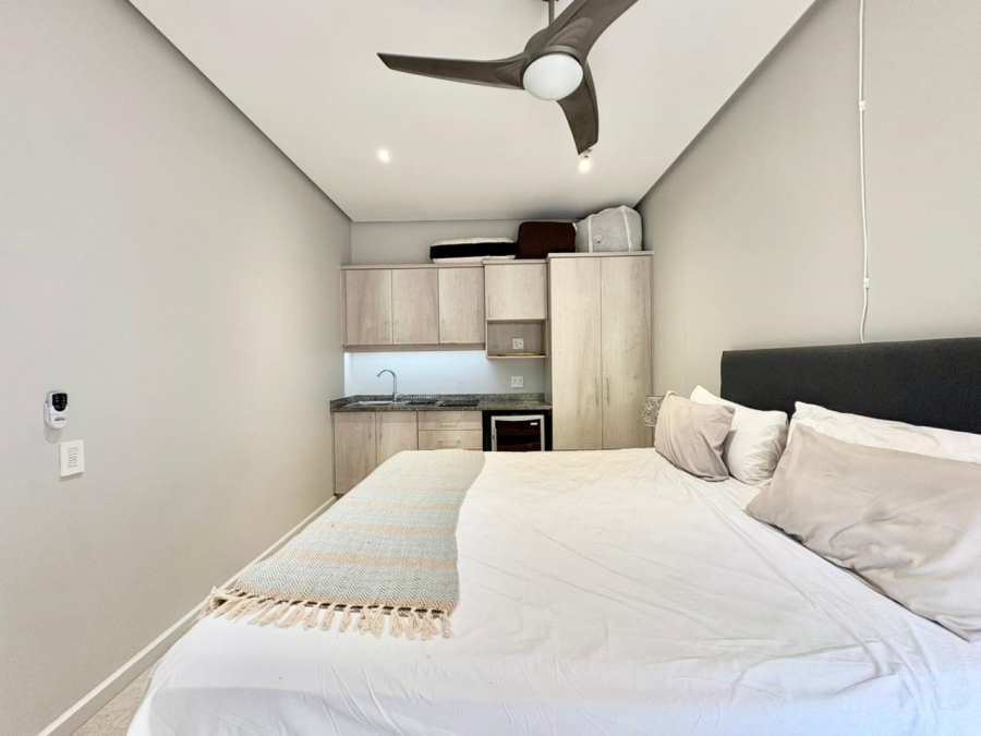 To Let 5 Bedroom Property for Rent in Izinga Park KwaZulu-Natal