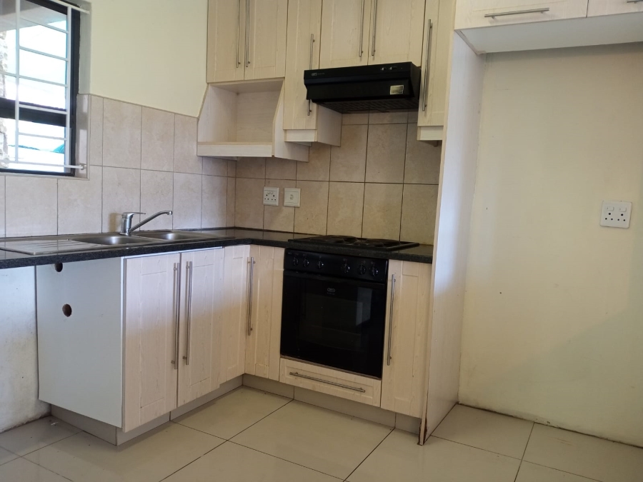 2 Bedroom Property for Sale in Westbrook KwaZulu-Natal