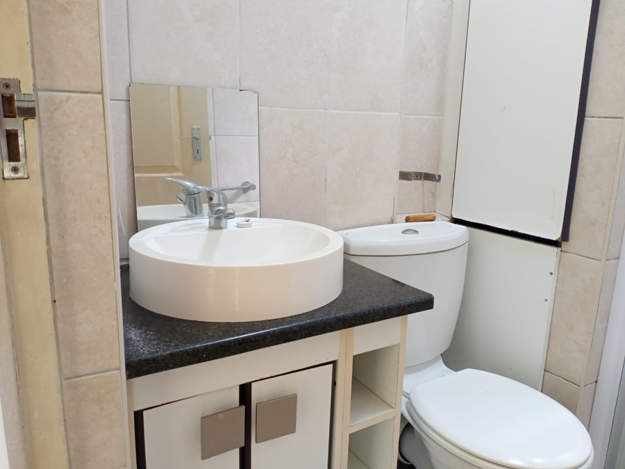 2 Bedroom Property for Sale in Westbrook KwaZulu-Natal