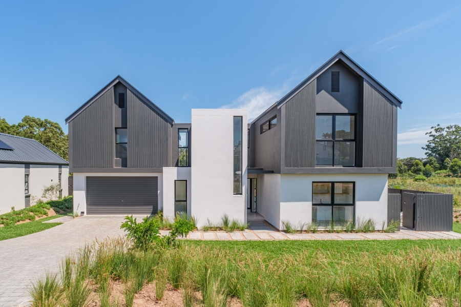 4 Bedroom Property for Sale in Sheffield Beach KwaZulu-Natal