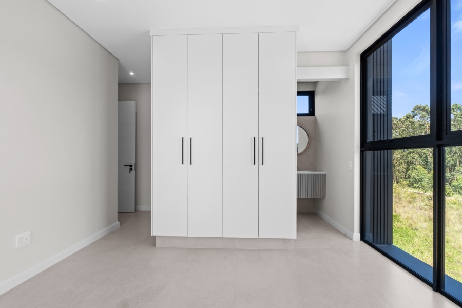 4 Bedroom Property for Sale in Sheffield Beach KwaZulu-Natal