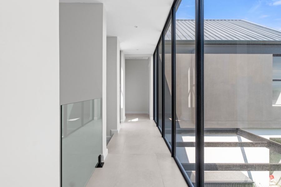 4 Bedroom Property for Sale in Sheffield Beach KwaZulu-Natal