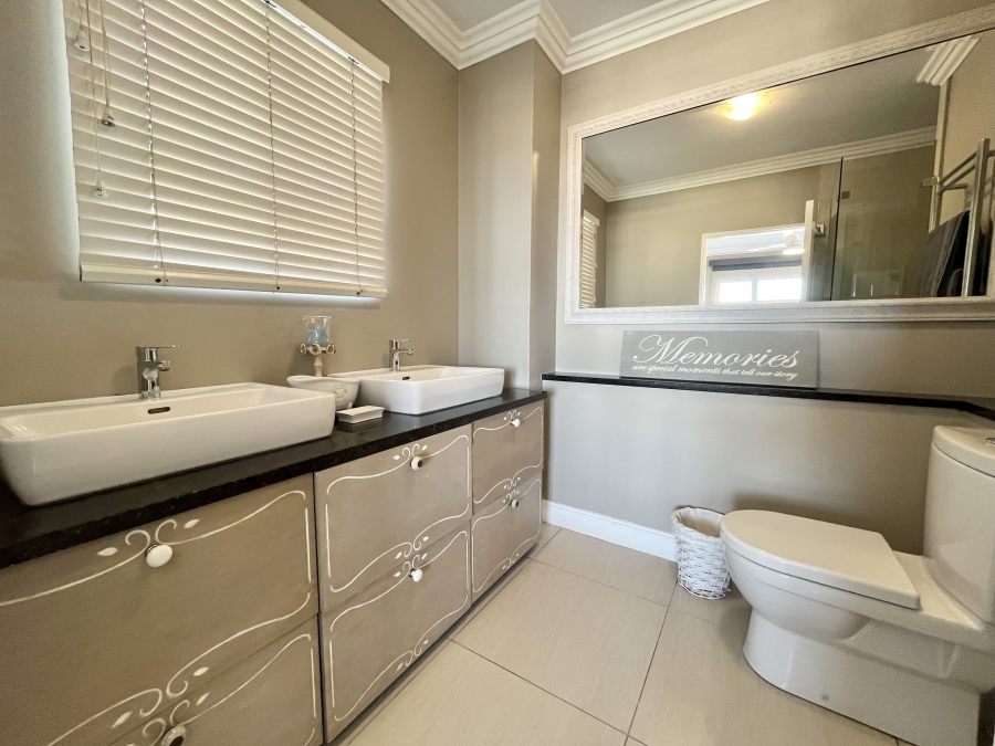 3 Bedroom Property for Sale in Ballito Central KwaZulu-Natal