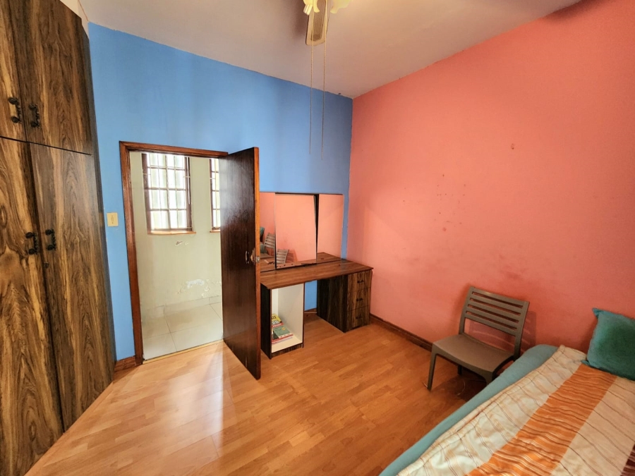 5 Bedroom Property for Sale in Reservoir Hills KwaZulu-Natal