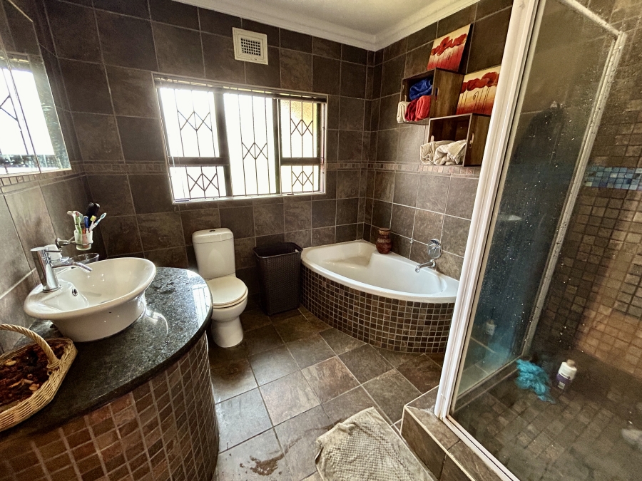 3 Bedroom Property for Sale in Darnall KwaZulu-Natal