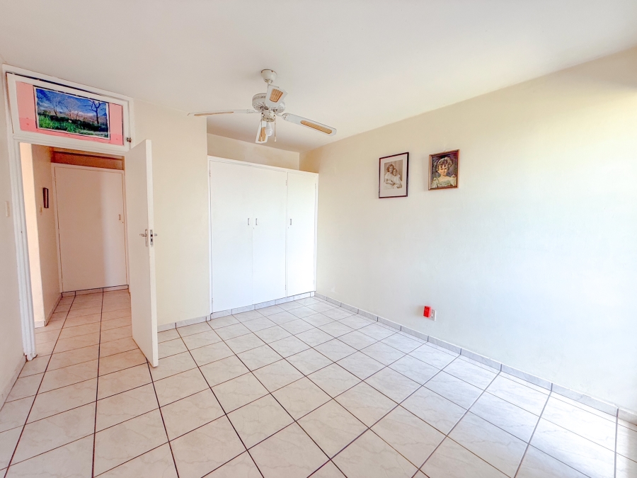 1 Bedroom Property for Sale in Empangeni Central KwaZulu-Natal