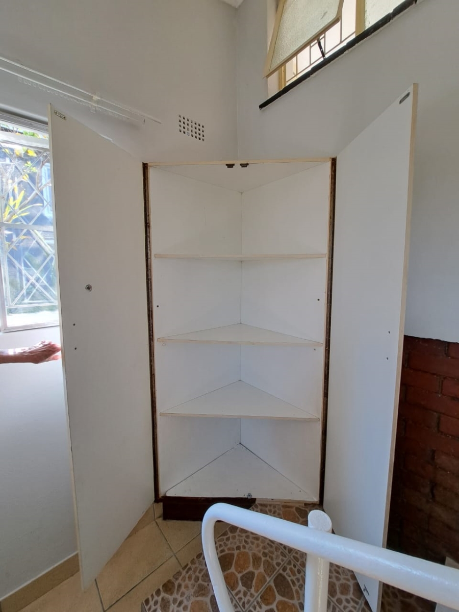 5 Bedroom Property for Sale in Mandeni KwaZulu-Natal