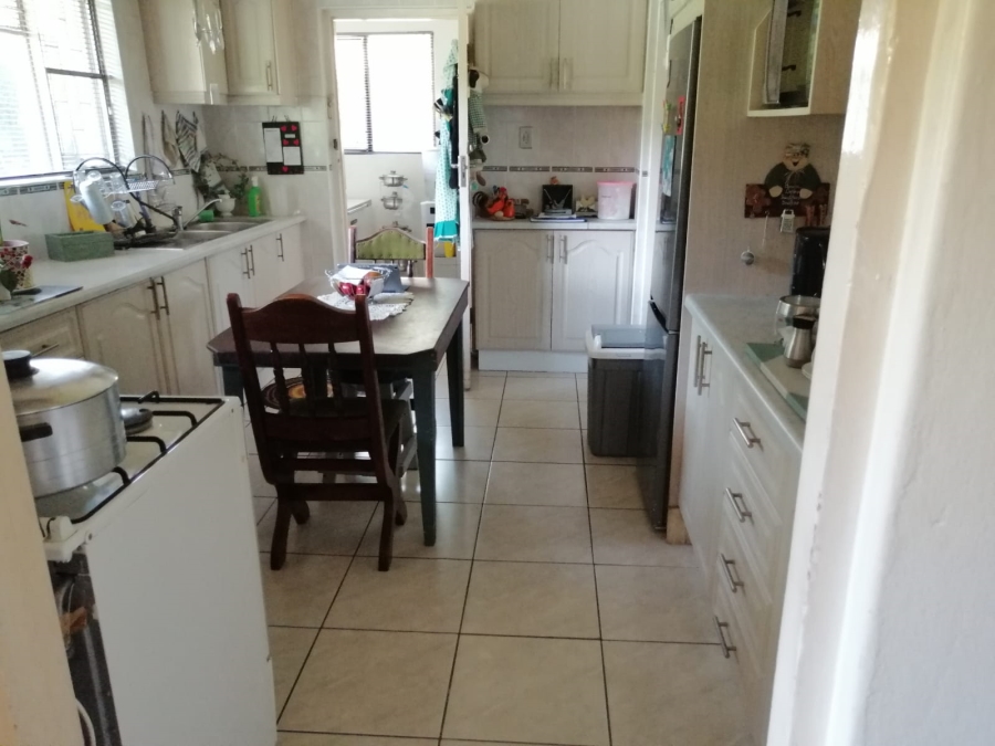 5 Bedroom Property for Sale in Mandeni KwaZulu-Natal