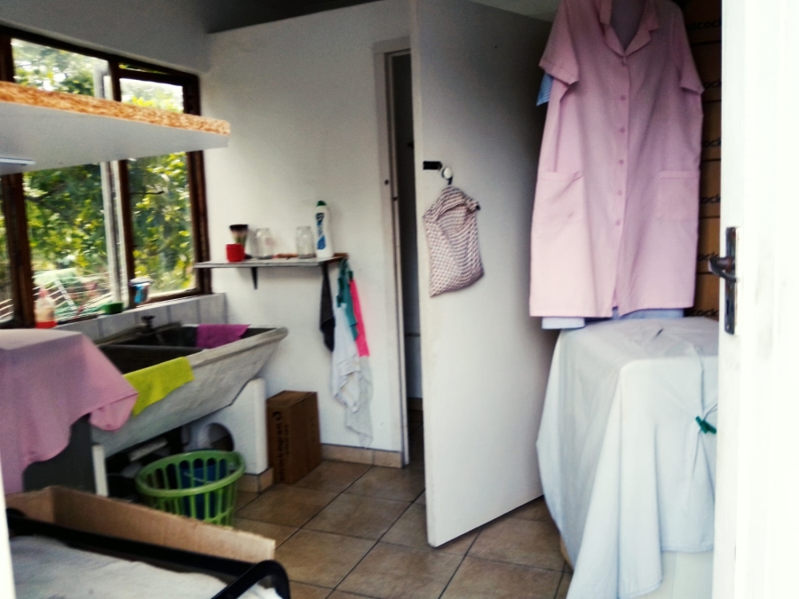 5 Bedroom Property for Sale in Mandeni KwaZulu-Natal