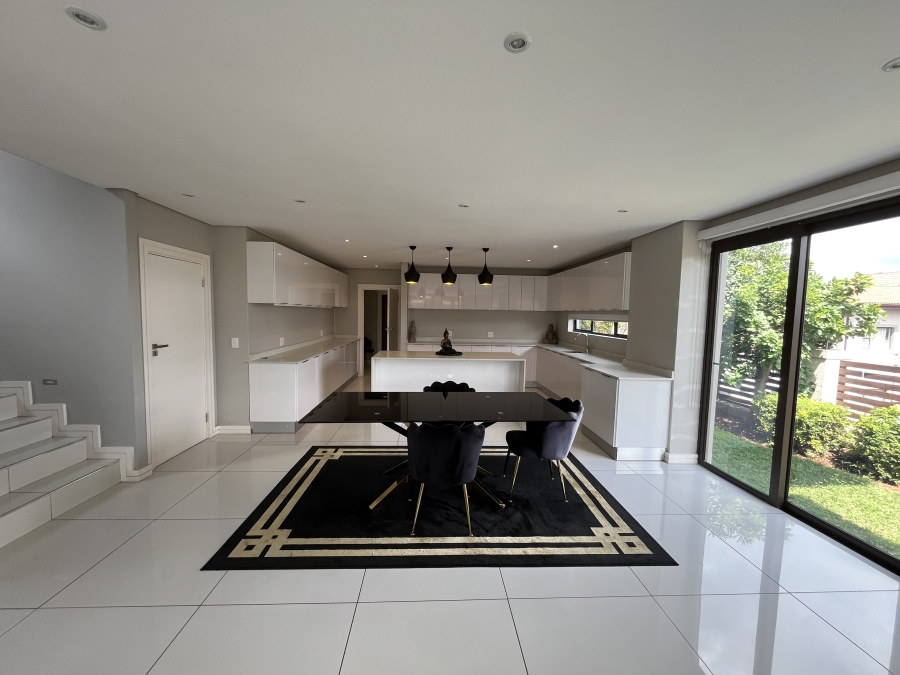 4 Bedroom Property for Sale in Izinga Ridge KwaZulu-Natal