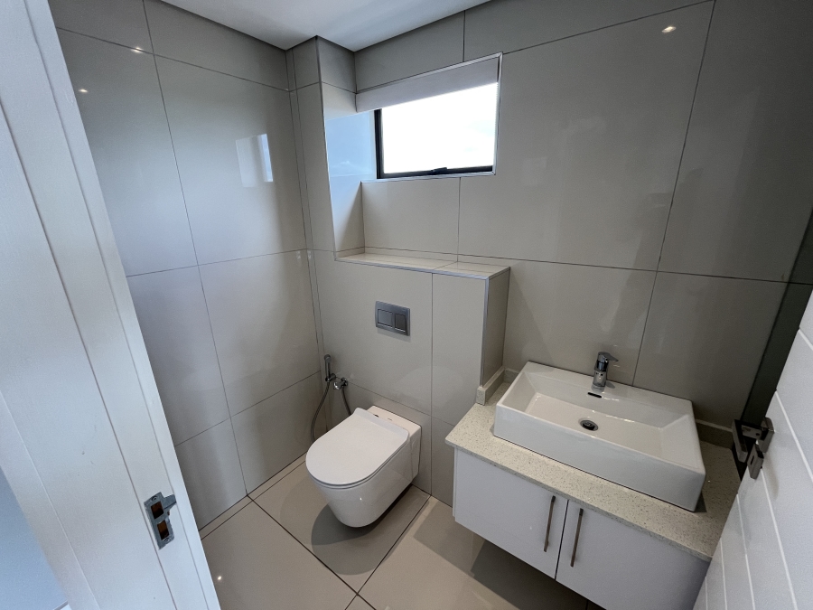 4 Bedroom Property for Sale in Izinga Ridge KwaZulu-Natal