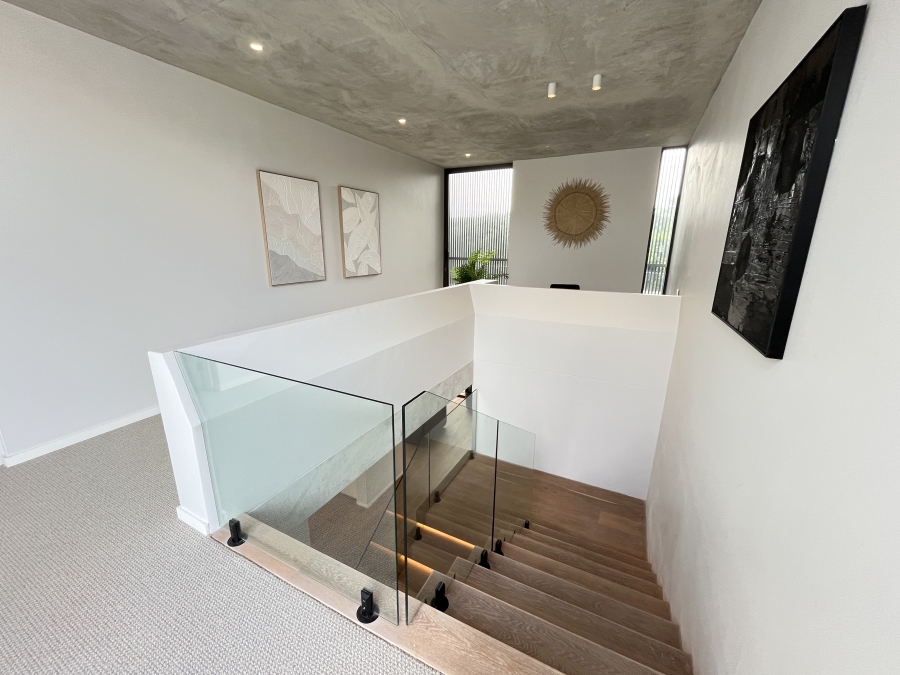 4 Bedroom Property for Sale in Izinga Ridge KwaZulu-Natal