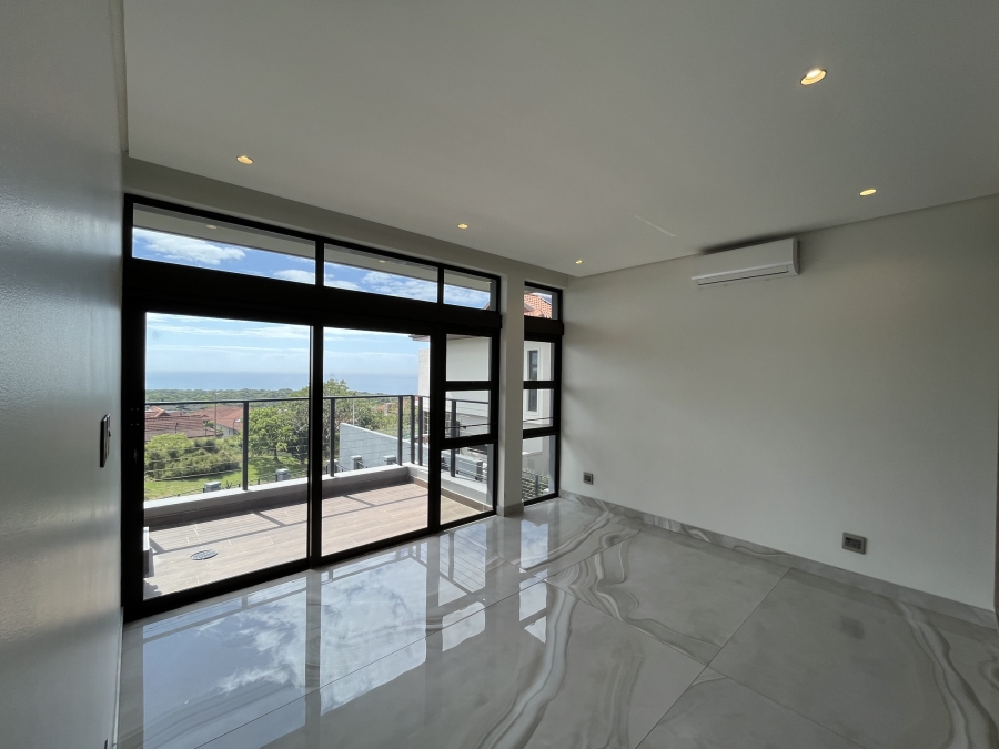 5 Bedroom Property for Sale in Izinga Ridge KwaZulu-Natal