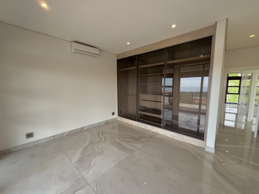 5 Bedroom Property for Sale in Izinga Ridge KwaZulu-Natal