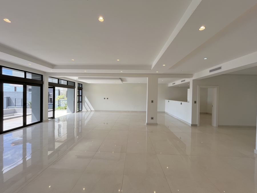 5 Bedroom Property for Sale in Izinga Ridge KwaZulu-Natal
