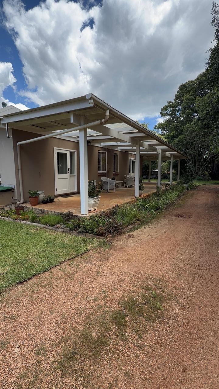 4 Bedroom Property for Sale in Kloof KwaZulu-Natal