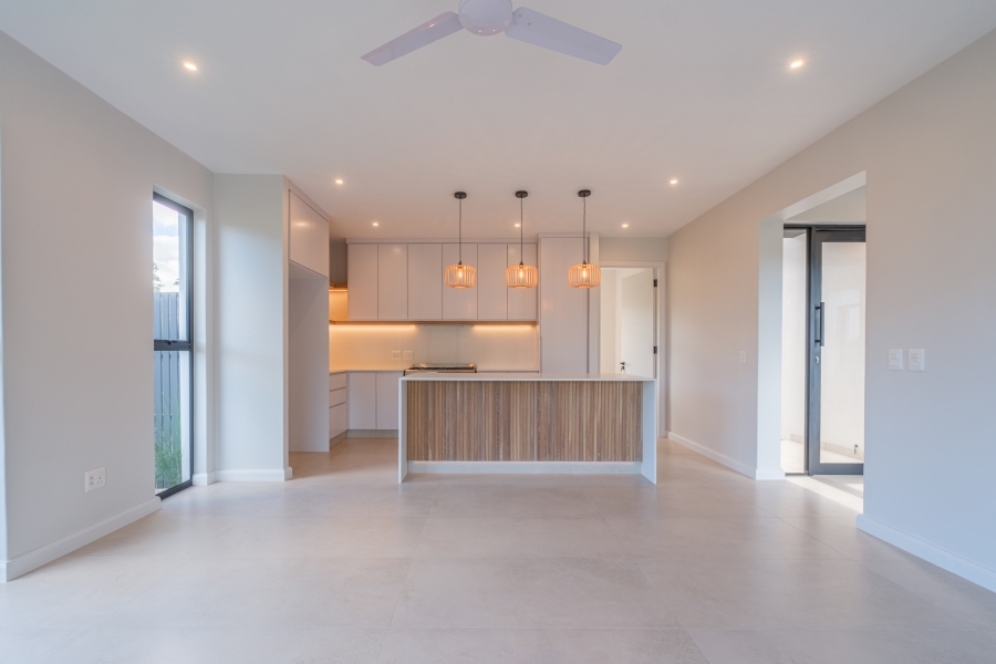 4 Bedroom Property for Sale in Elaleni Coastal Forest Estate KwaZulu-Natal