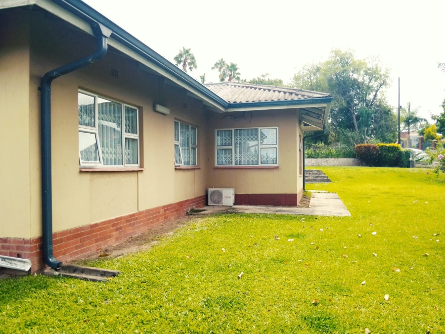 4 Bedroom Property for Sale in Mandeni KwaZulu-Natal