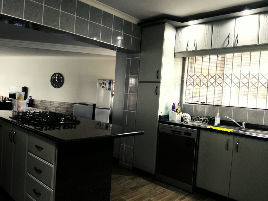 4 Bedroom Property for Sale in Mandeni KwaZulu-Natal