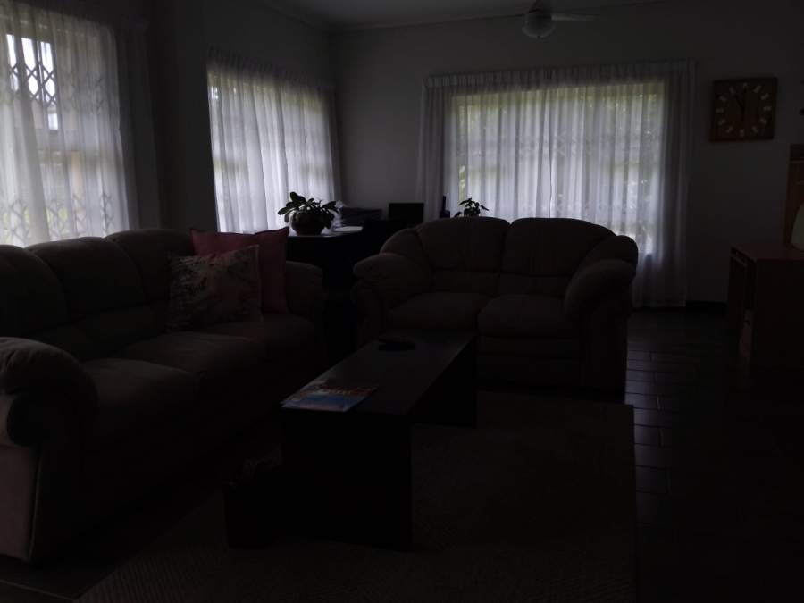 4 Bedroom Property for Sale in Mandeni KwaZulu-Natal