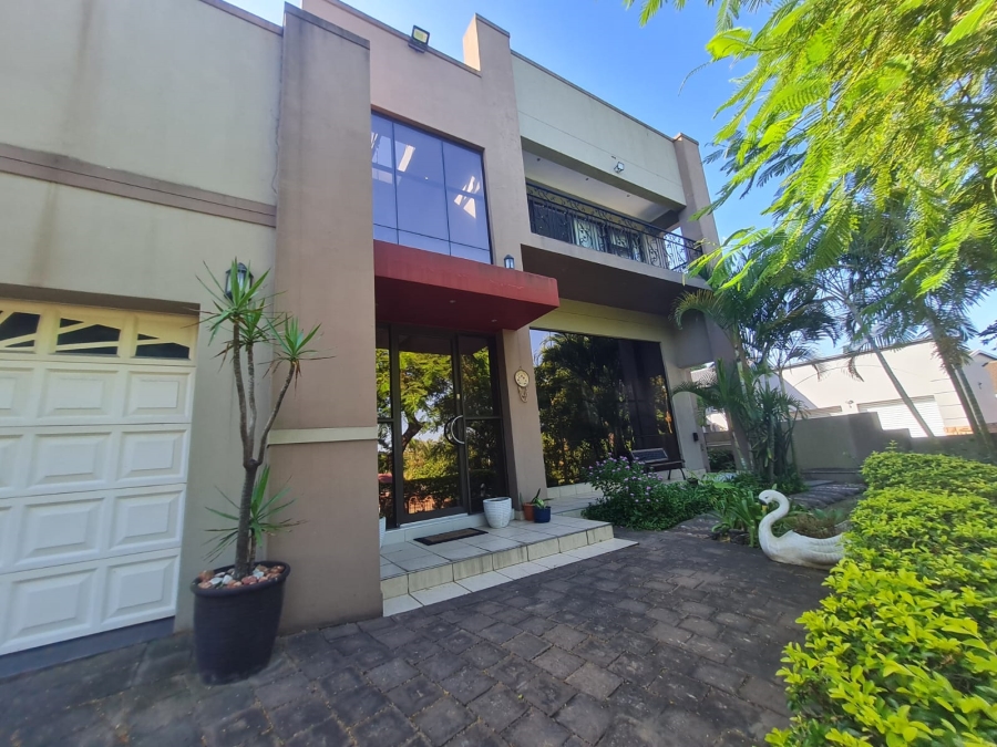 4 Bedroom Property for Sale in Veld En Vlei KwaZulu-Natal