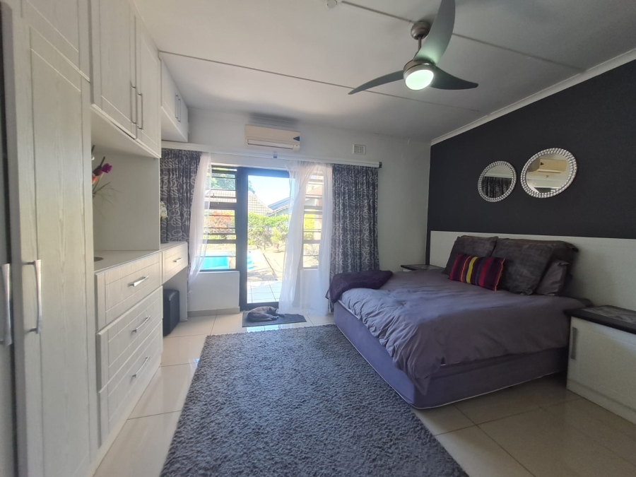 4 Bedroom Property for Sale in Veld En Vlei KwaZulu-Natal
