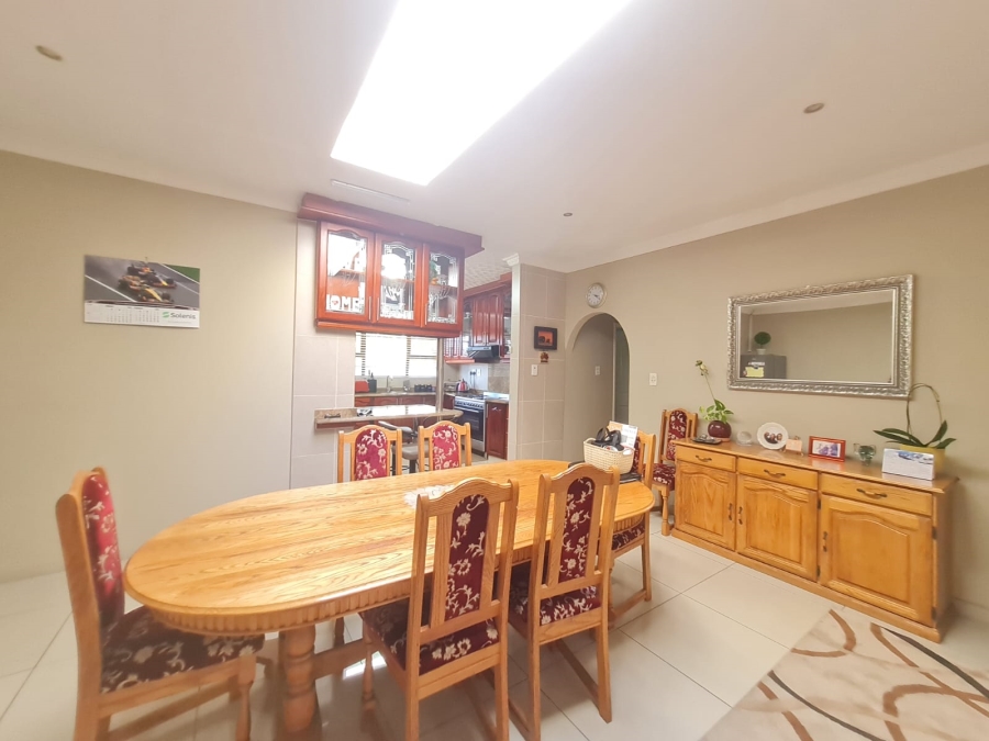 4 Bedroom Property for Sale in Veld En Vlei KwaZulu-Natal