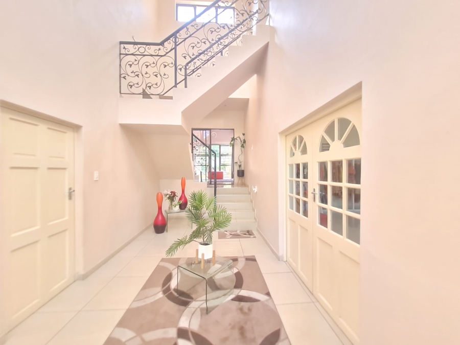 4 Bedroom Property for Sale in Veld En Vlei KwaZulu-Natal