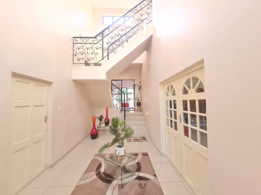 4 Bedroom Property for Sale in Veld En Vlei KwaZulu-Natal