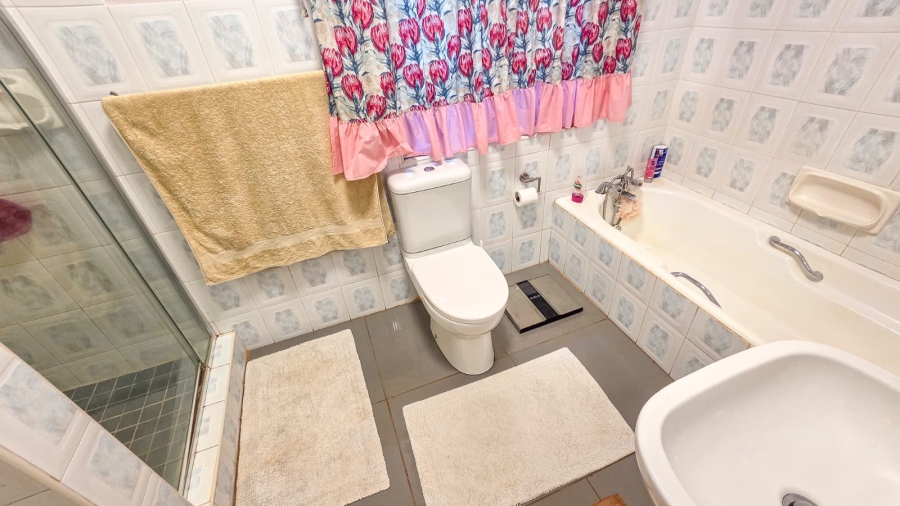 4 Bedroom Property for Sale in Howick KwaZulu-Natal