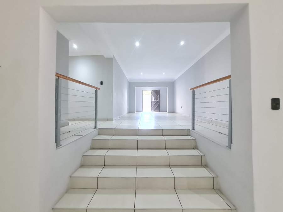 4 Bedroom Property for Sale in Meer En See KwaZulu-Natal