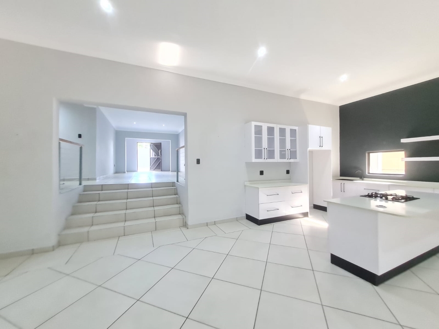 4 Bedroom Property for Sale in Meer En See KwaZulu-Natal