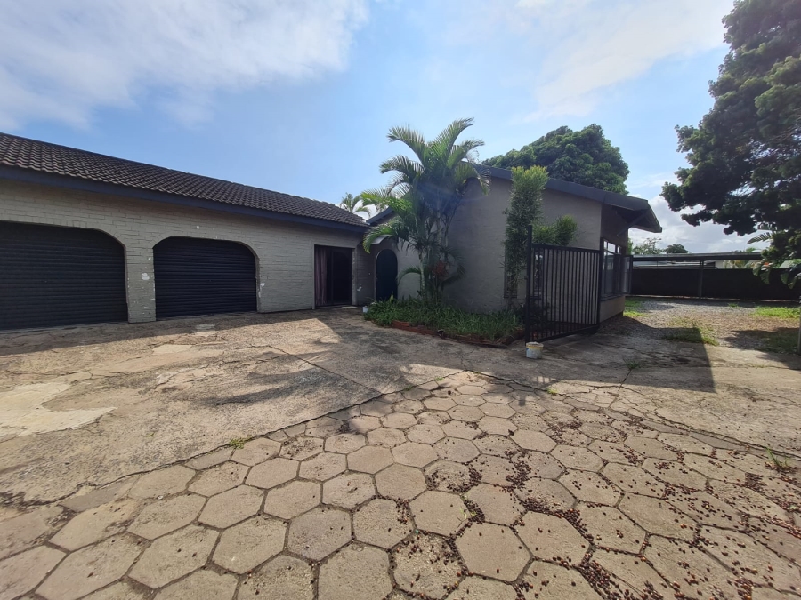 3 Bedroom Property for Sale in Meer En See KwaZulu-Natal