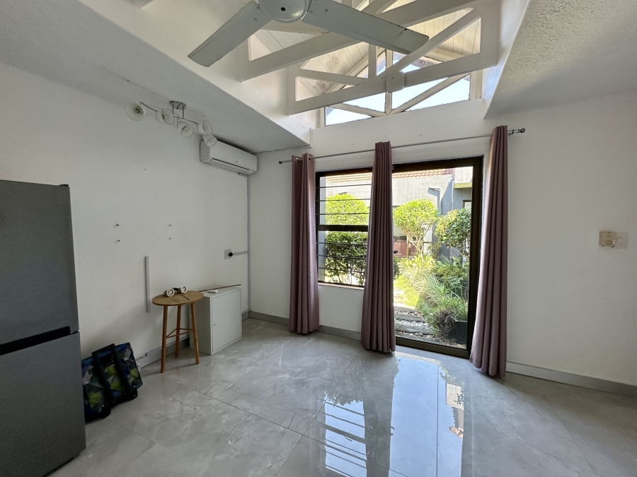 4 Bedroom Property for Sale in Meer En See KwaZulu-Natal