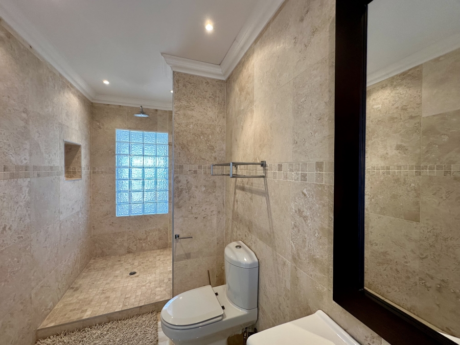 4 Bedroom Property for Sale in Meer En See KwaZulu-Natal