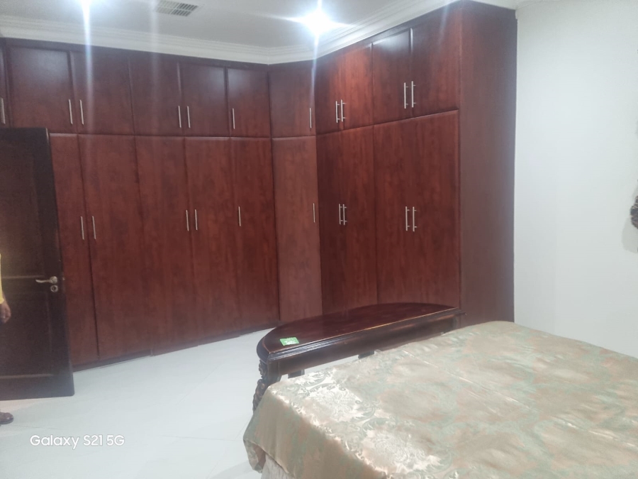 4 Bedroom Property for Sale in Broadlands KwaZulu-Natal