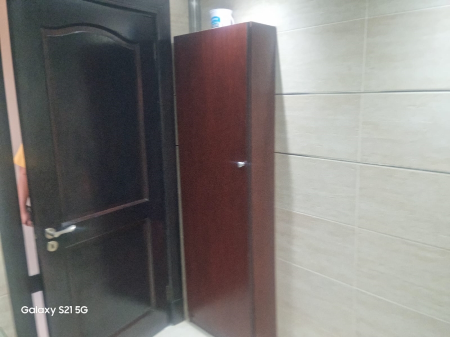 4 Bedroom Property for Sale in Broadlands KwaZulu-Natal