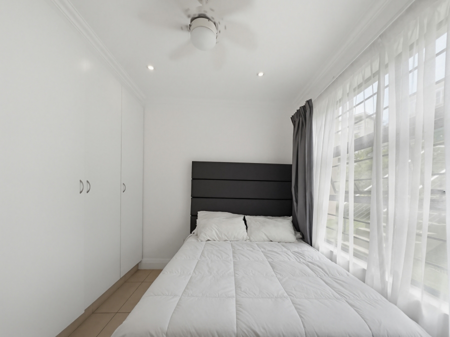 To Let 2 Bedroom Property for Rent in Shakas Rock KwaZulu-Natal