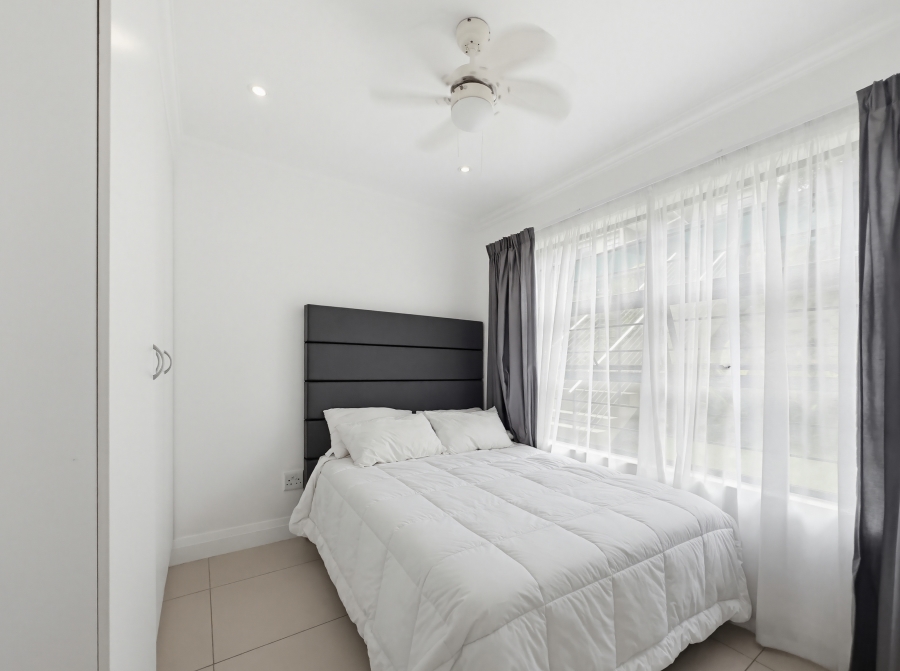 To Let 2 Bedroom Property for Rent in Shakas Rock KwaZulu-Natal