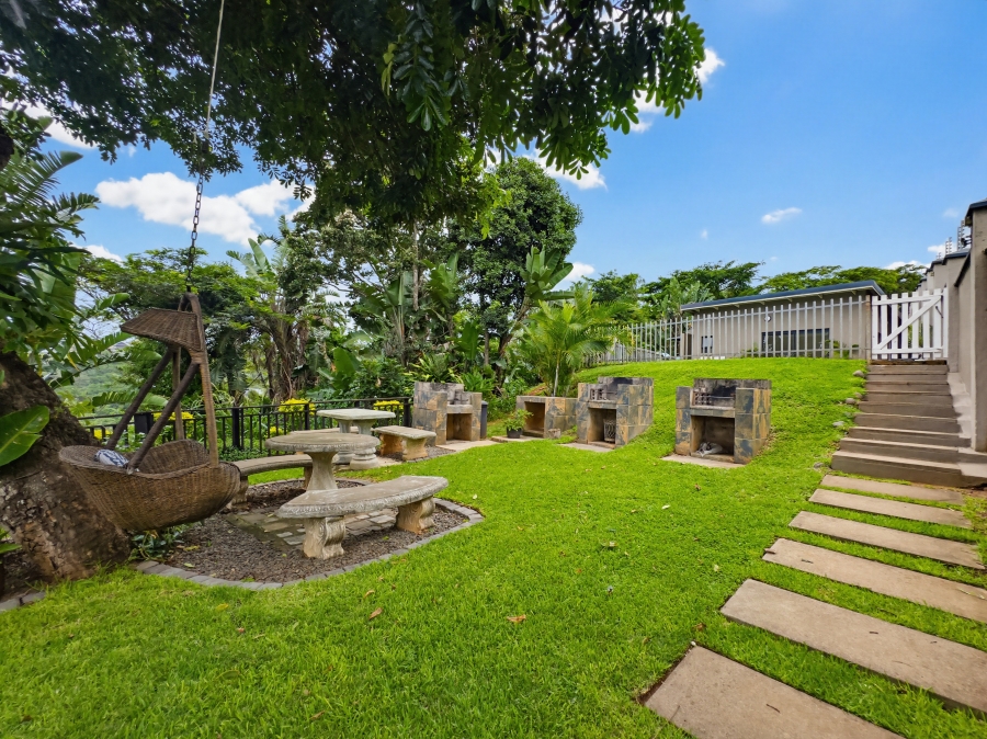 To Let 2 Bedroom Property for Rent in Shakas Rock KwaZulu-Natal