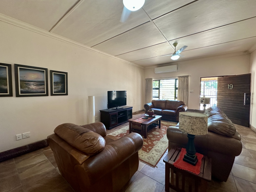 4 Bedroom Property for Sale in Meer En See KwaZulu-Natal