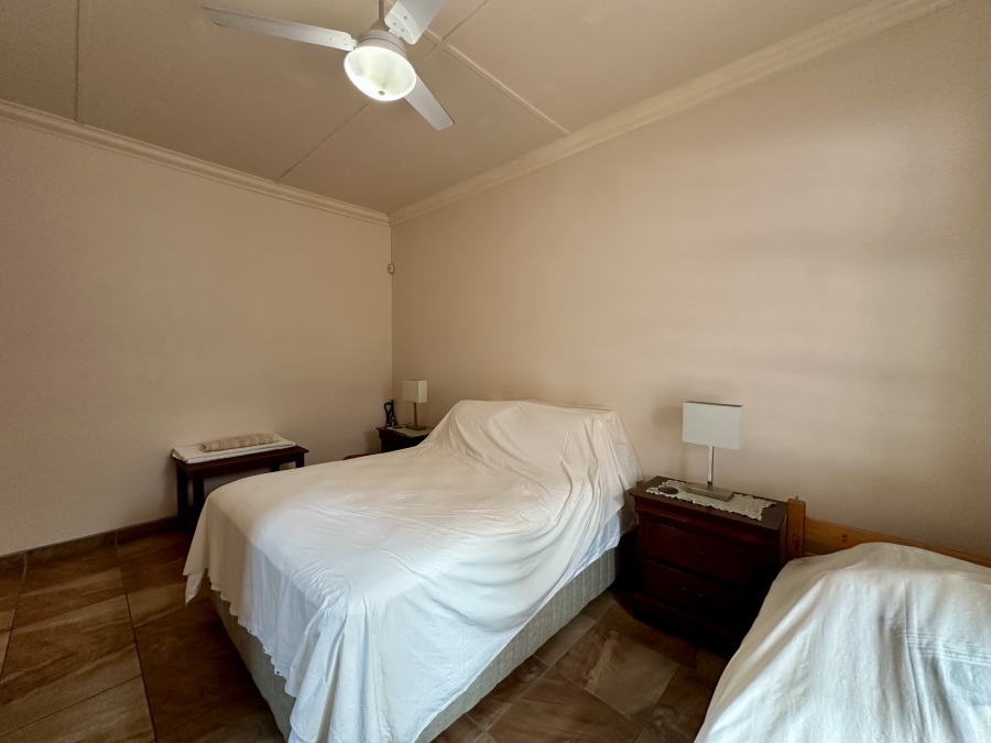 4 Bedroom Property for Sale in Meer En See KwaZulu-Natal