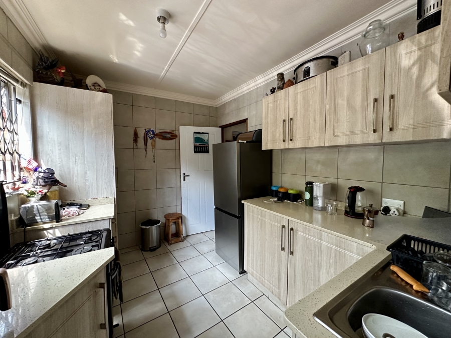 4 Bedroom Property for Sale in Meer En See KwaZulu-Natal