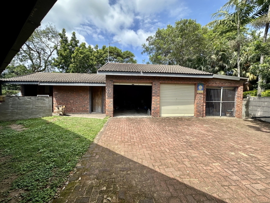 4 Bedroom Property for Sale in Meer En See KwaZulu-Natal