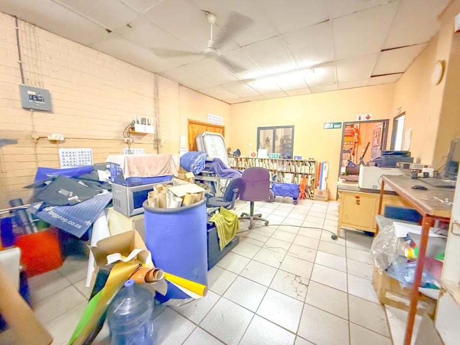 To Let commercial Property for Rent in Kuleka KwaZulu-Natal