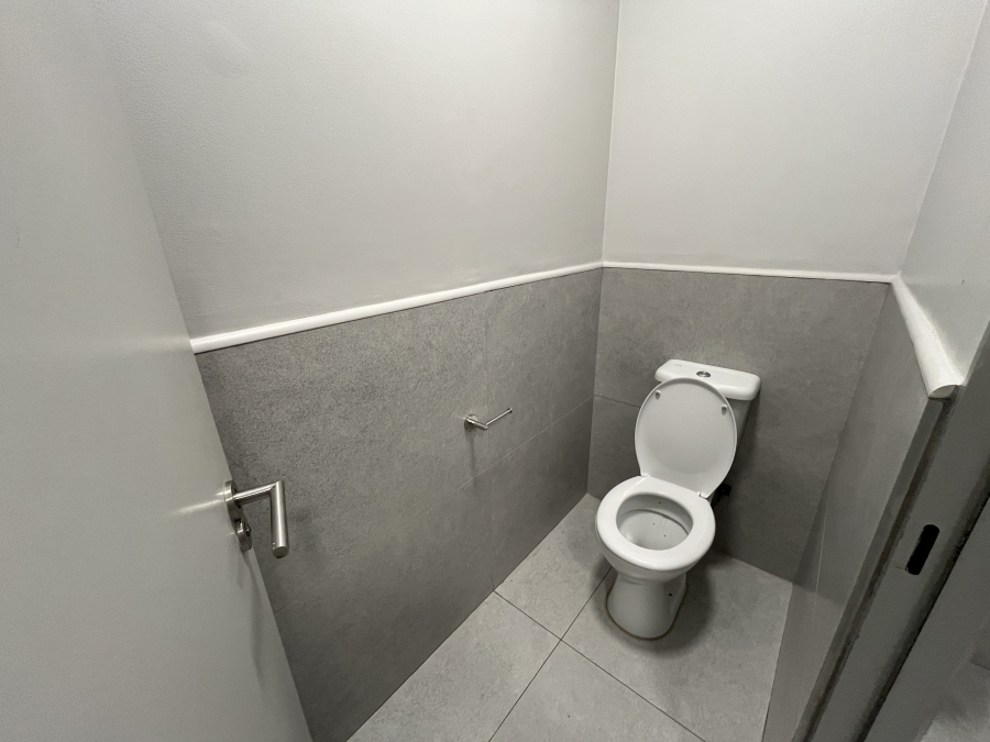 To Let commercial Property for Rent in Ballito Commercial District KwaZulu-Natal