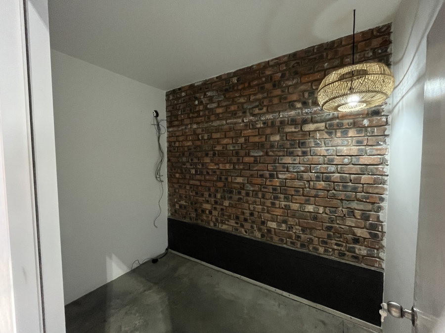 To Let commercial Property for Rent in Umhlali KwaZulu-Natal