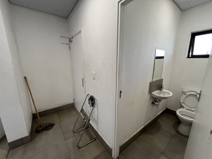 To Let commercial Property for Rent in Shakas Head KwaZulu-Natal