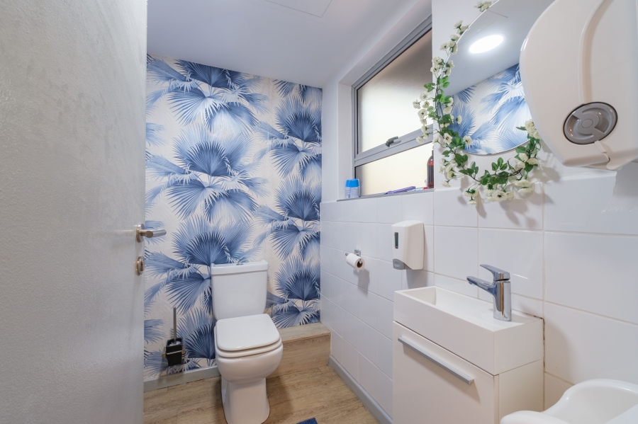 To Let commercial Property for Rent in Simbithi Eco Estate KwaZulu-Natal